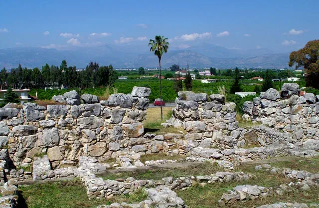 Αρχαιολογικός Χώρος Τίρυνθας - Άποψη μικρού τμήματος της Κάτω Ακρόπολης